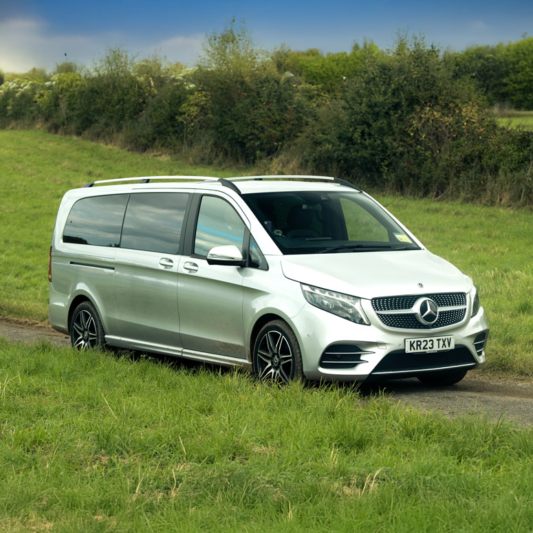 Airport taxi service from the Cotswolds